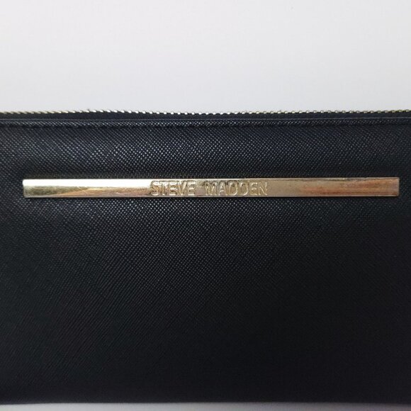 Steve Madden Black Saffiano Zip-Around Wristlet Wallet – Gold Hardware - Picture 4 of 10